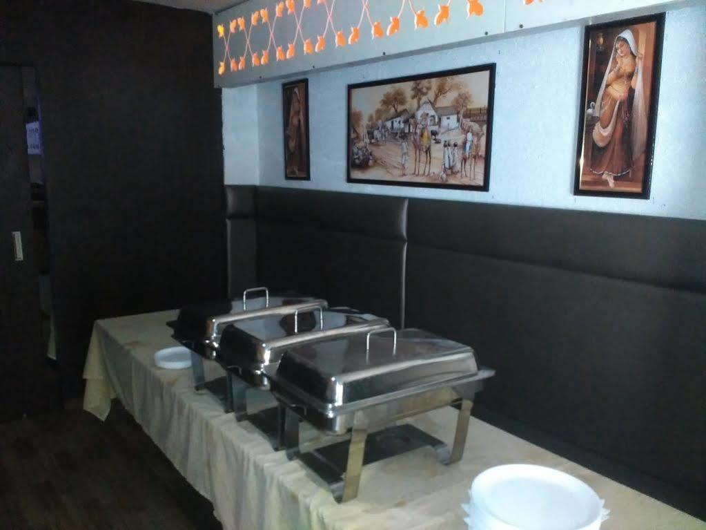 Fabhotel Keerthi'S Anupama - Nr Indira Gandhi Stadium Vijayawāda Extérieur photo
